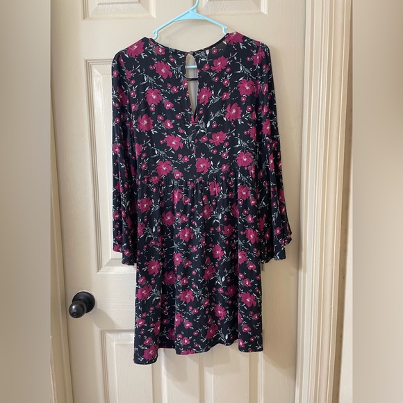 American Eagle Black Floral Long Sleeve Boho Dress✨ - Picture 4 of 6